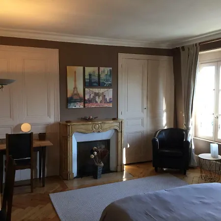 Homestay Chambres La Madeleine *